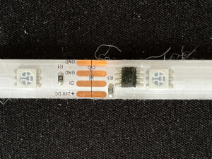 Lidl Livarno Home LED-Streifen - Aufbau der Kontakte und des Chips